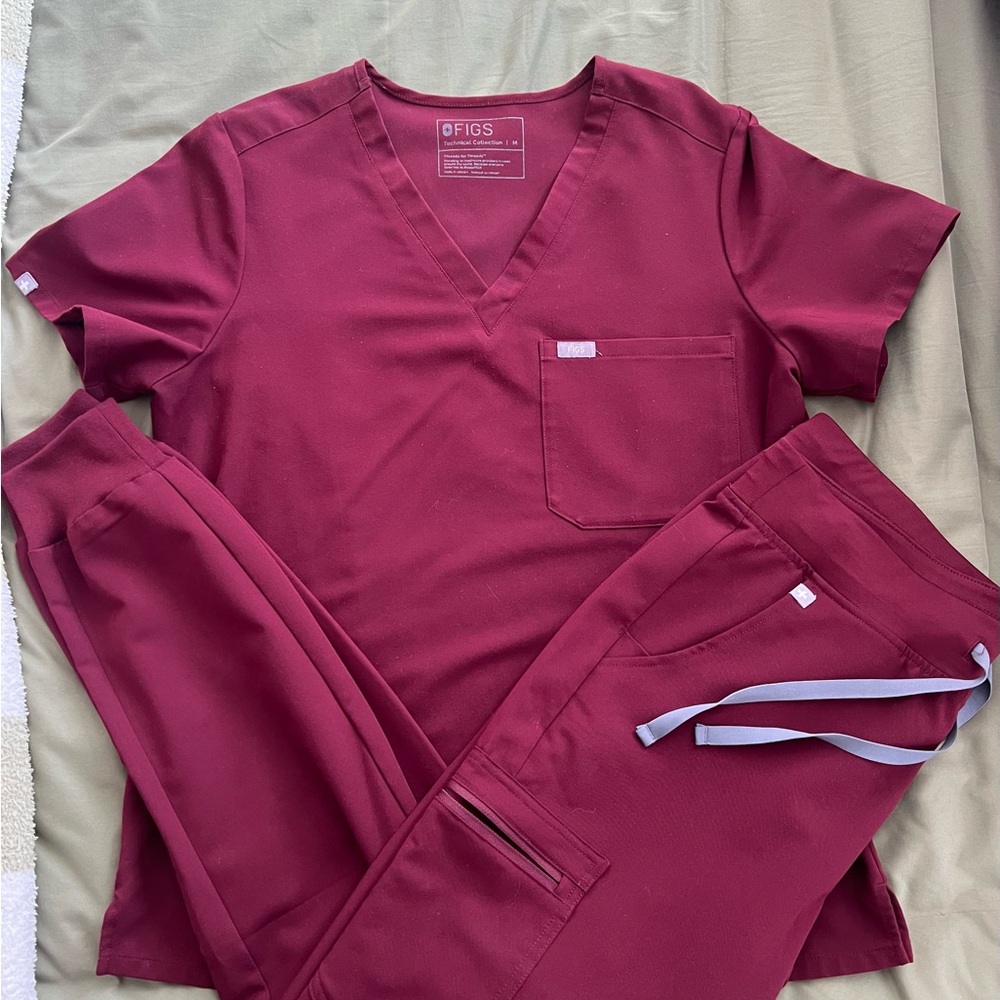 Figs scrubs